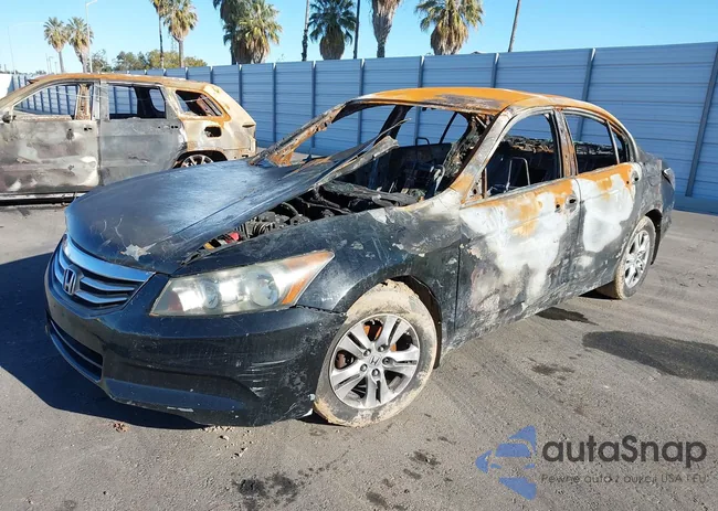 1HGCP2F66BA117936: 41265214