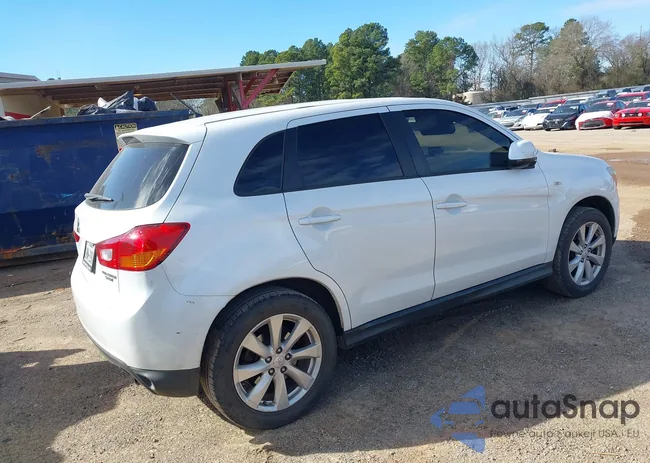 4A4AP3AUXFE048967: 41268191