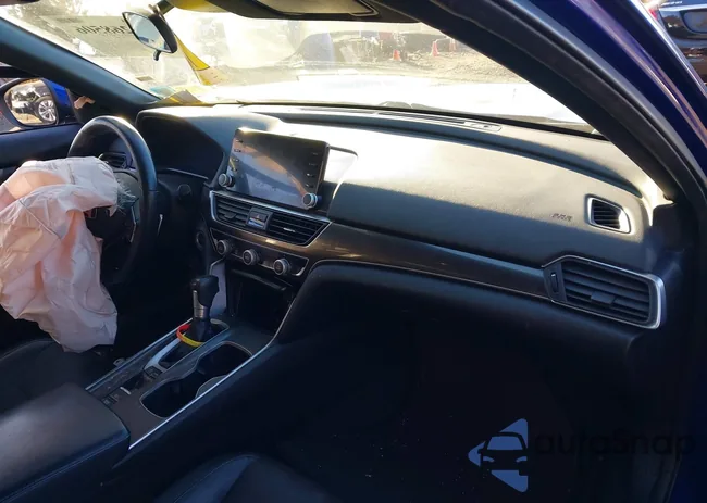 1HGCV1F3XJA042940: 41268506