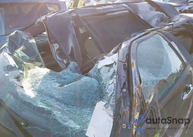 1FM5K7FH0JGC31040: 41271134