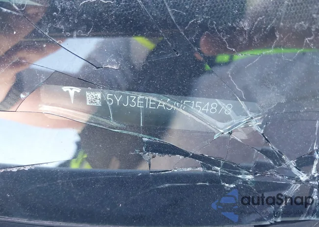 5YJ3E1EA5NF154878: 41270803