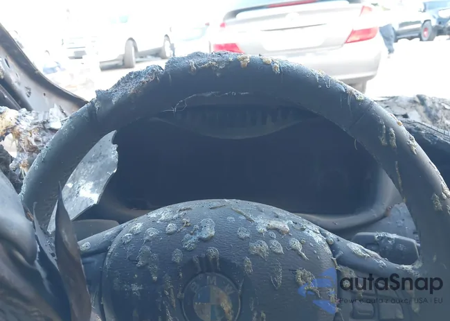 5UXWX9C58E0D40720: 41272333