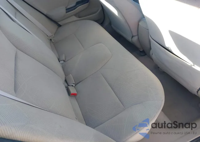 2HGFB2F57CH528932: 41273379