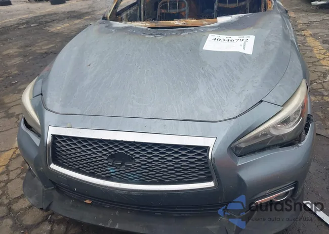 JN1BV7AP1FM334458: 41272936