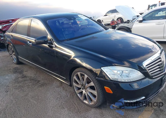 WDDNG7DB9DA523951: 41275818