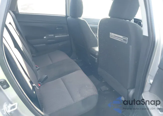 JA4AR3AU8JU006789: 41278067