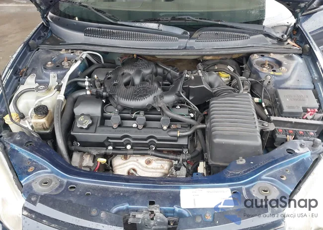 1C3EL55R26N131240: 41281502