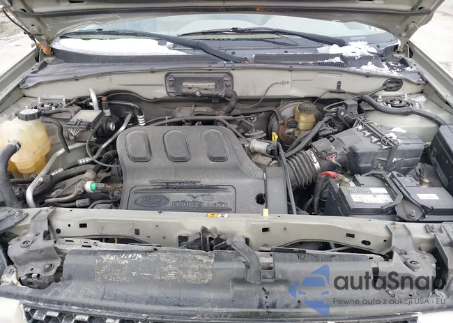 1FMCU94184KB05612: 41281935