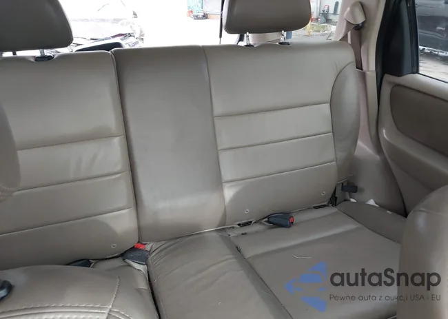 1FMCU94184KB05612: 41281935