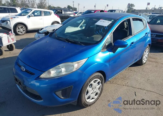 3FADP4EJ8BM121953: 41283773