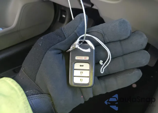 1HGCR2F81DA043856: 41290919