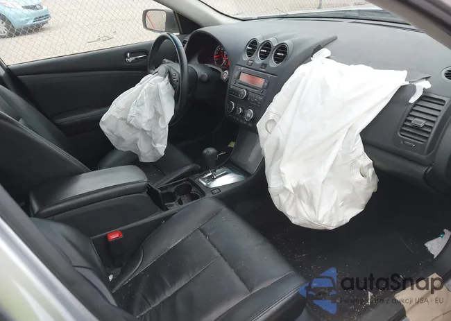 1N4AL2AP1CC127349: 41292417