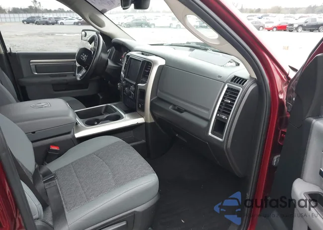 1C6RR7LT9JS282518: 41293057