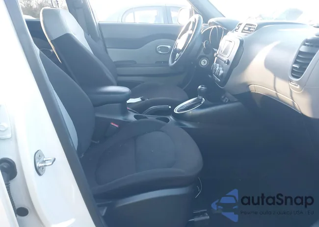 KNDJN2A22J7907990: 41293343