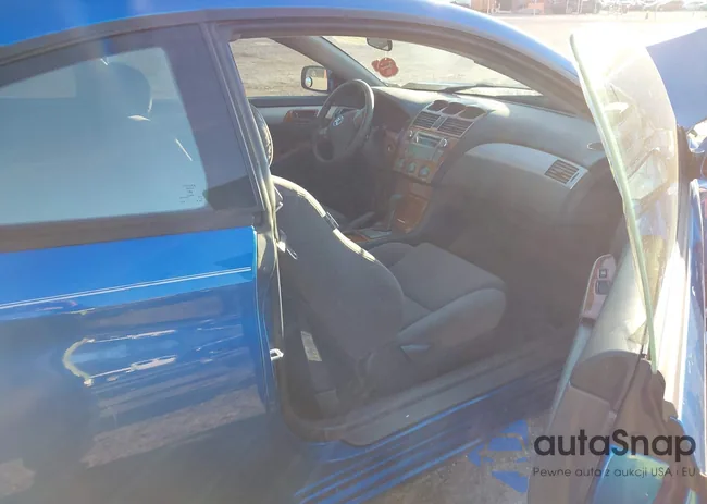 4T1CE30P67U757738: 41296193