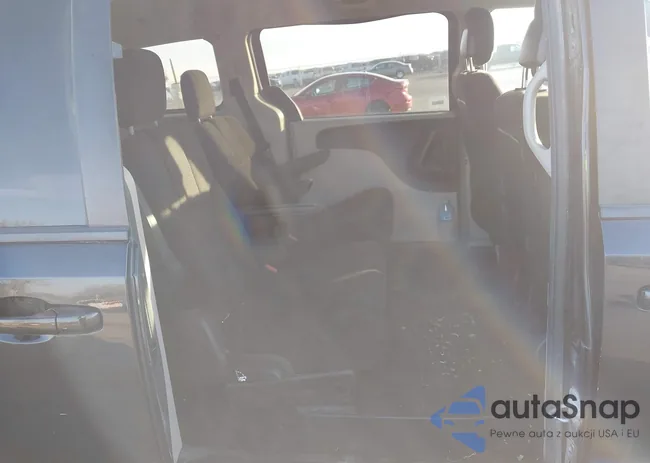 2C4RDGCGXDR575053: 41296380