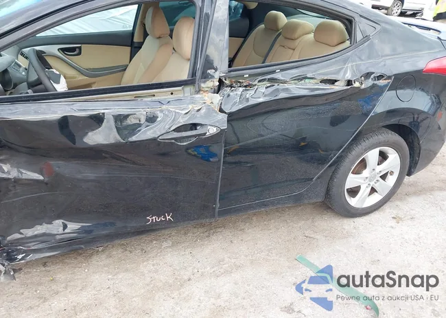 5NPDH4AE3DH287953: 41297328