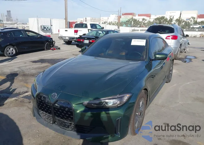 WBY43AW03PFP63447: 41300016