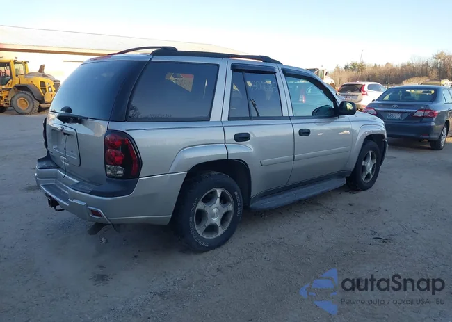 1GNDT13S572246804: 41300085