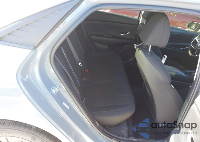 KMHLM4AG4NU245285: 41300419