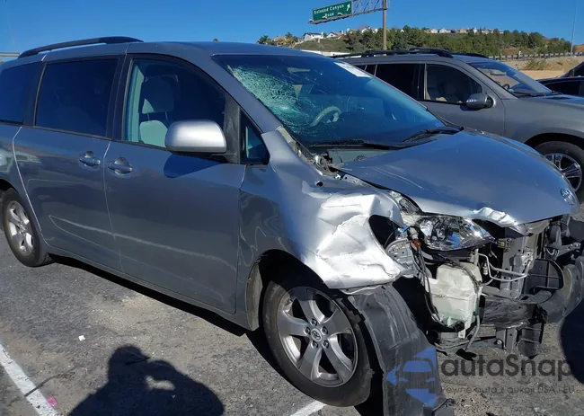 5TDKK3DC6BS107336: 41300487