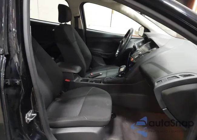 1FADP3FE8JL233292: 41304412