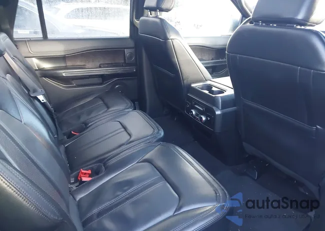 1FMJK2AT4MEA38130: 41303590