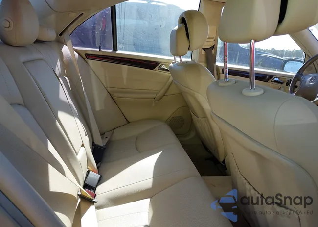 WDBRF92H57F898176: 41305126