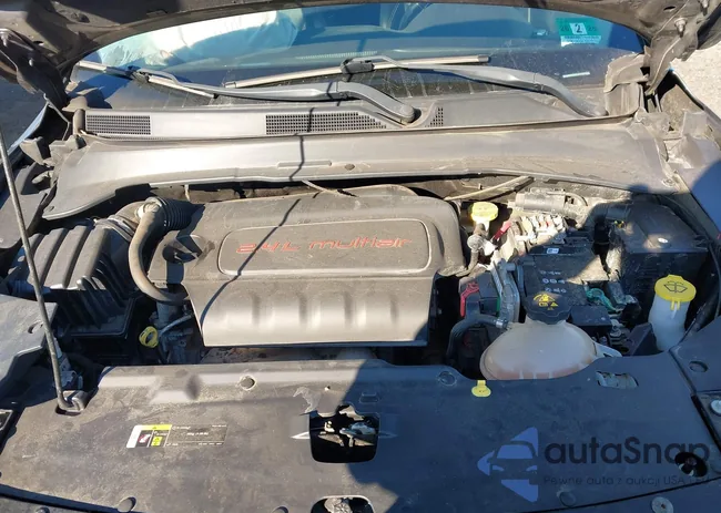 3C4NJDBB3JT103703: 41304689