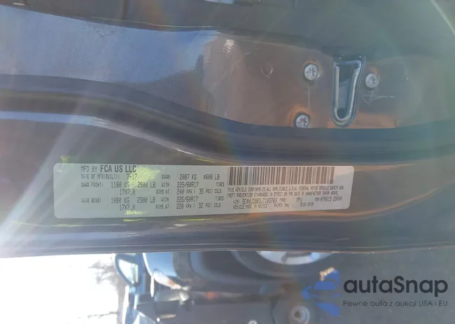 3C4NJDBB3JT103703: 41304689