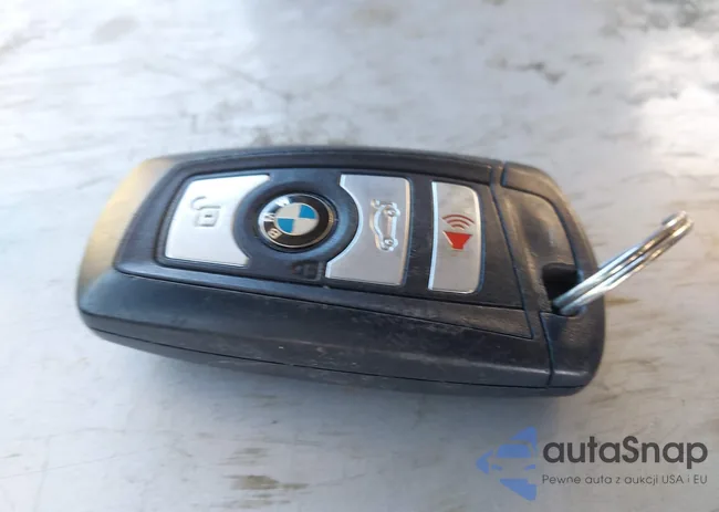 WBA5B3C51FD548872: 41304922