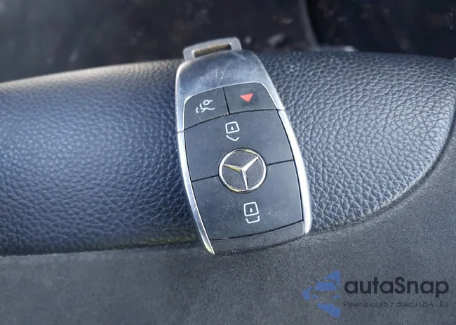 W1KWF6EB7LR595358: 41310045