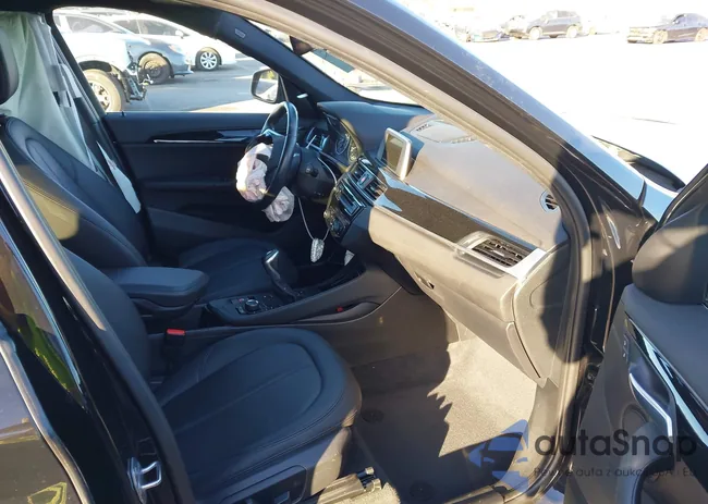 WBXHU7C30H5H33210: 41310522