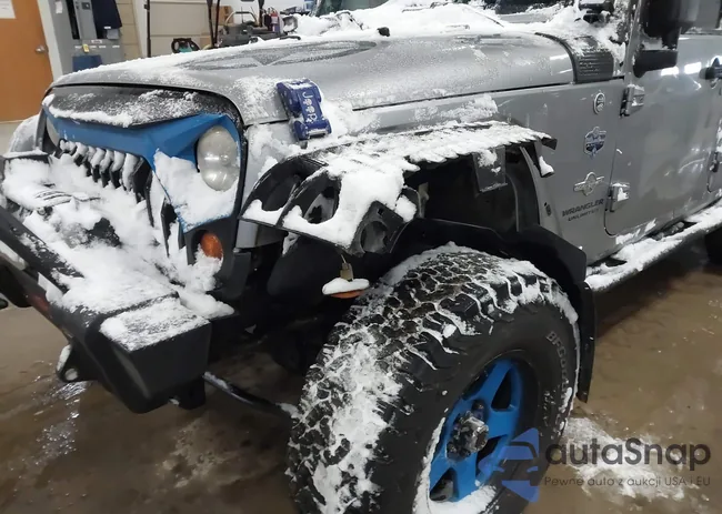 1C4BJWDG3DL628784: 41311183