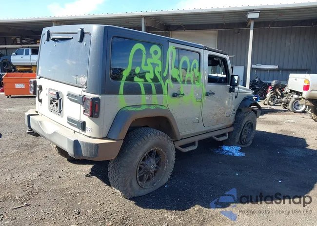 1C4BJWDG8JL804143: 41311629