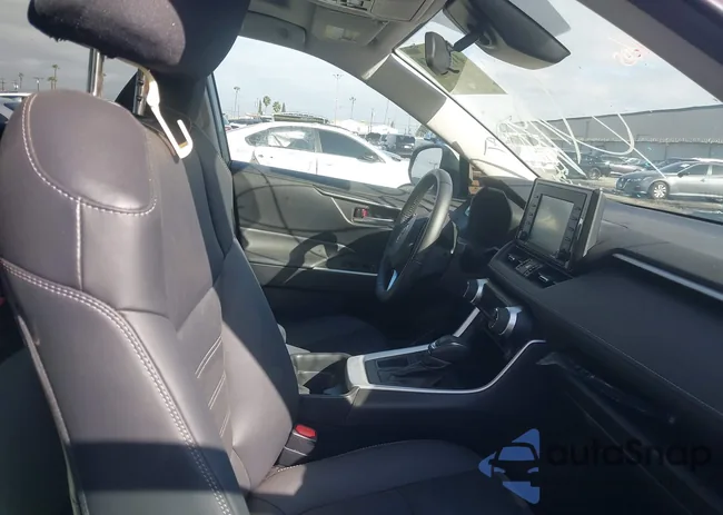 2T3C1RFV6MW168809: 41313879