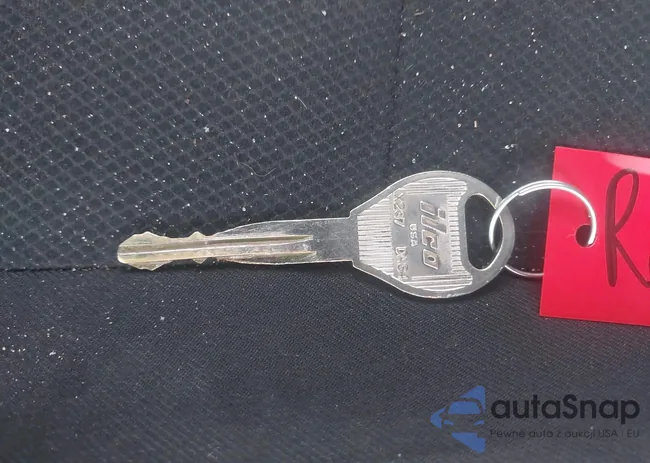 3N1CE2CP3JL352886: 41315729