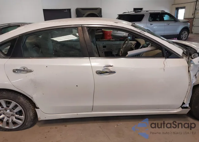 1N4AL3AP0GN304361: 41317036