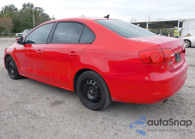 3VWD17AJ7EM368224: 41319243