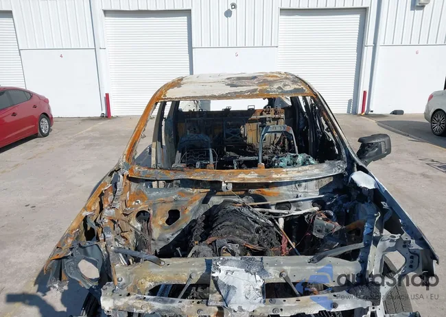 2GCPAEED9P1142222: 41318689