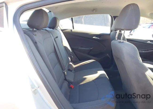 1G1BE5SM6K7116085: 41320313