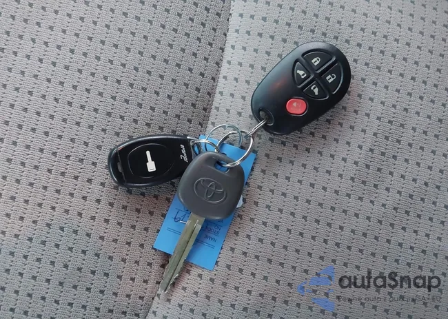 5TDJK4CC3AS032533: 41319645