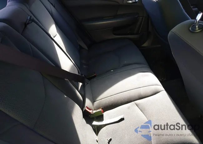 1C3CCBBG9EN186811: 41319807