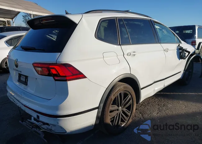 3VVCB7AX1NM022655: 41319977