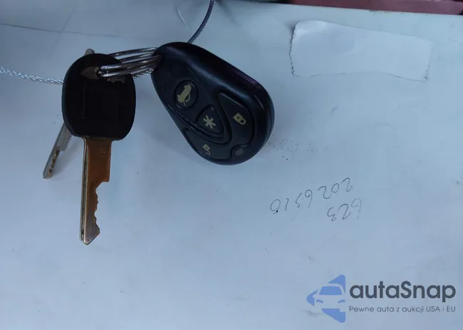 2GCEC19K3L1151026: 41321182