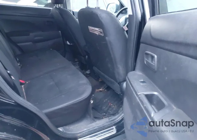 4A4AR3AW5FE037516: 41321286