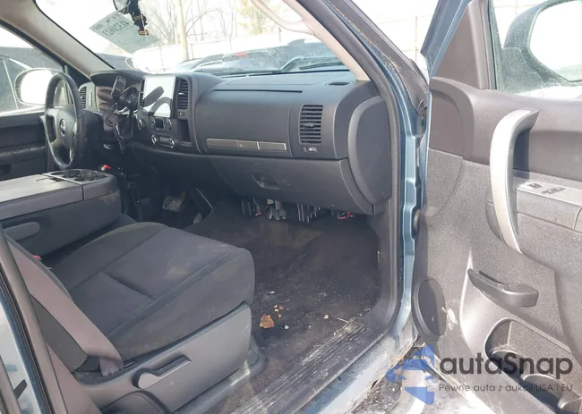 1GTR2VE31BZ302820: 41320623