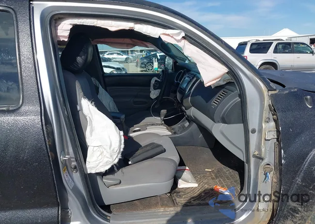 3TMLU4ENXFM206669: 41323365