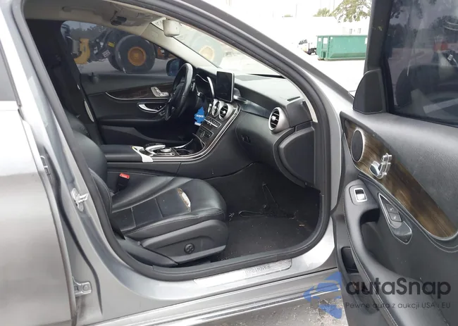 55SWF4JB5FU087192: 41322679