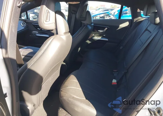 W1KEG1CBXPF013632: 41322973